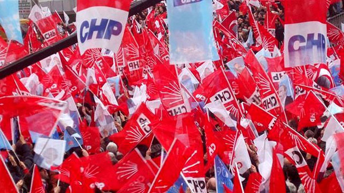 CHP, Taksim Meydanı'nda Cumhuriyet ve Demokrasi Mitingi Düzenleyecek