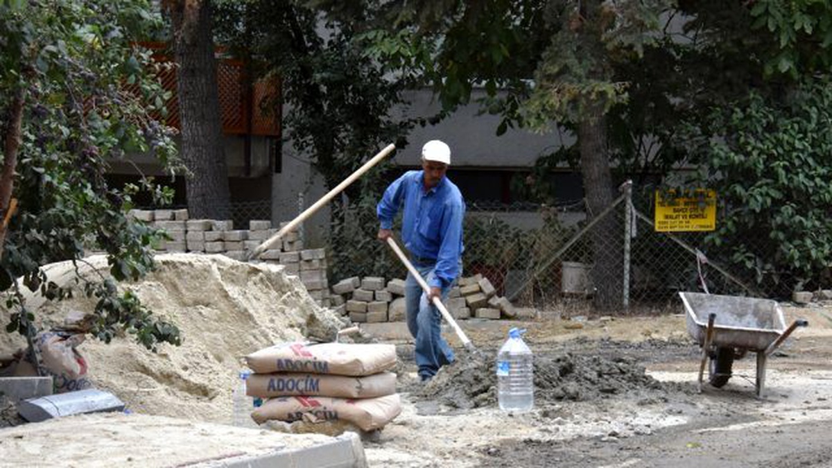 Dereağzı\'nda Kaldırım Çalışmalarına Başlanıldı