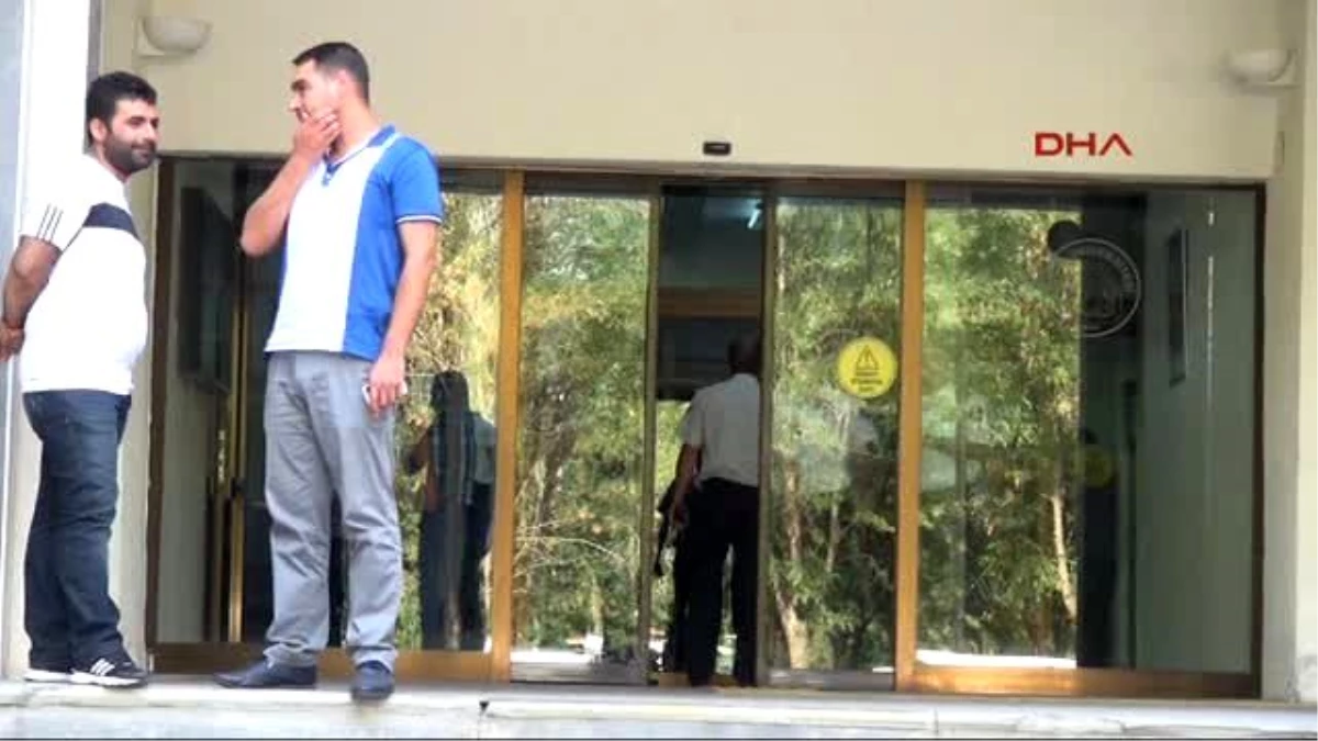 Diyarbakır-Dicle Üniversitesi Rektörü Prof. Dr. Ayşegül Jale Saraç, Gözaltına Alındı