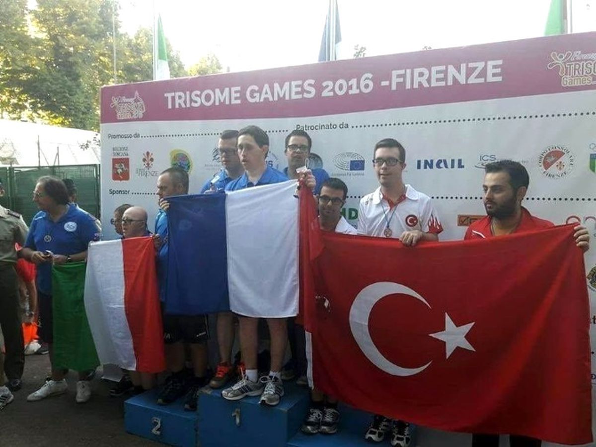 Dünya 3\'üncüsü Takımda Kırklarelili Çetiner de Yer Aldı