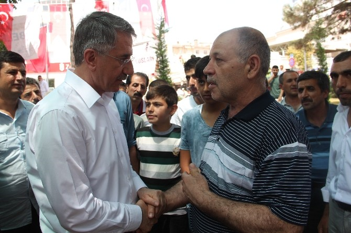 Elazığ\'da Demokrasi Nöbeti Sürüyor