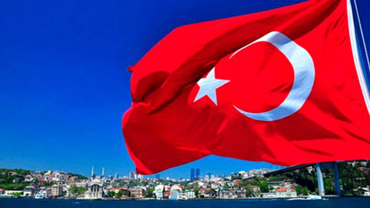 Fitch: Darbe Girişiminin Ardından Türk Bankalarının Riskleri Yükseldi
