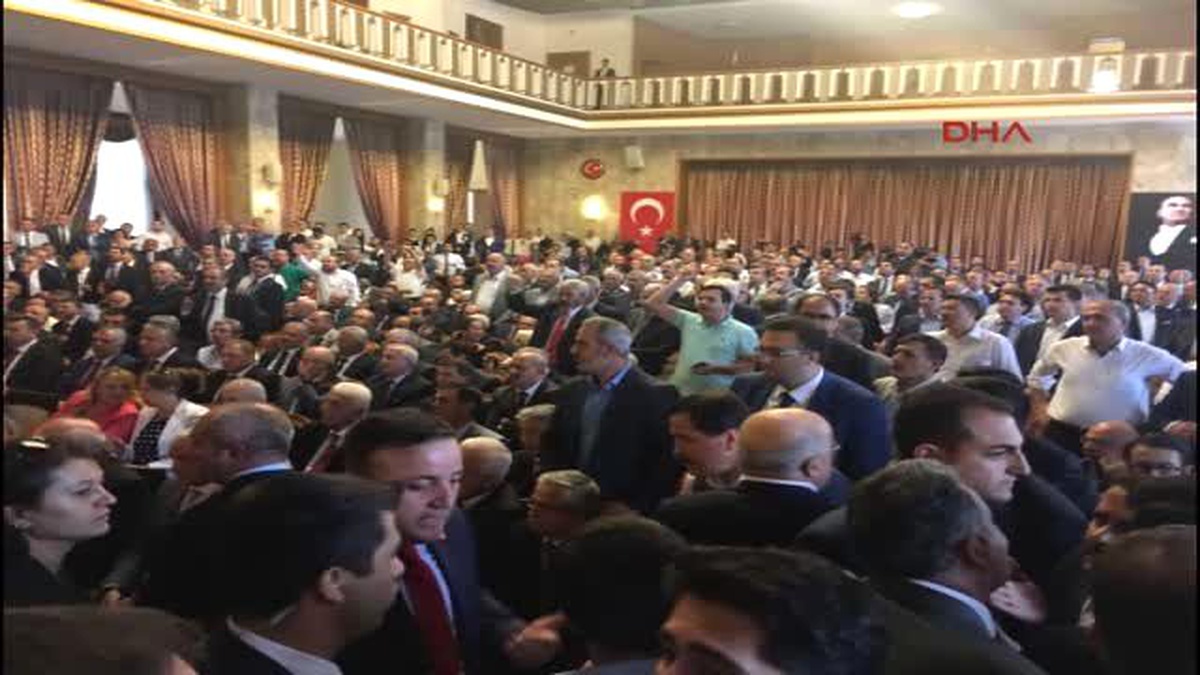 Hdp\'li Önder \'Sayın Öcalan\' Dedi, Meclis Karıştı
