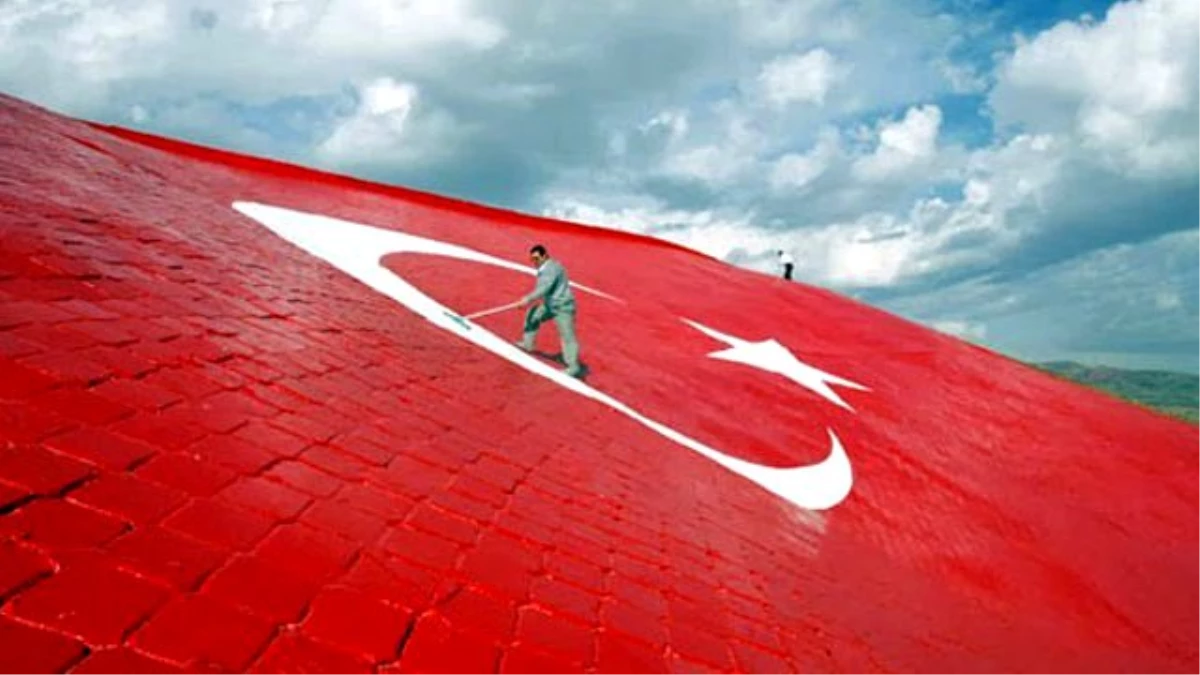 Moody\'s Türkiye\'yi "Çöpe Atabileceğini" Duyurdu, Piyasa Tepkili