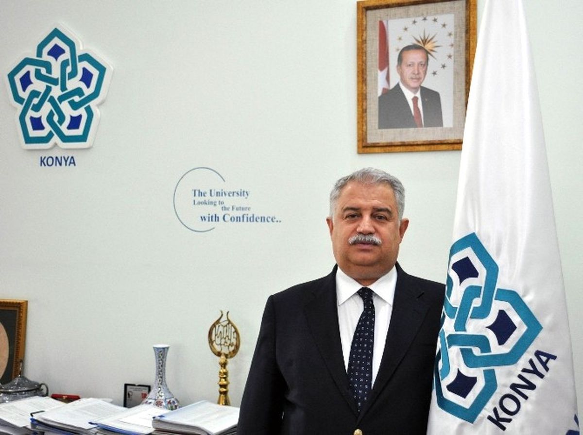 Neü Rektörü Şeker\'den Açıklama