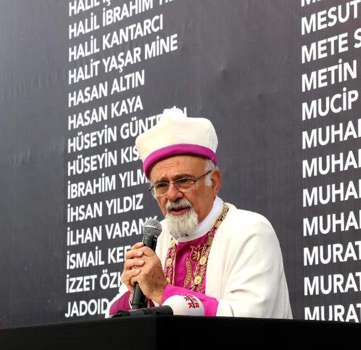Ruhani Liderler, Siyasiler ve Konsoloslar Darbeye Karşı Deklarasyona İmza Attı