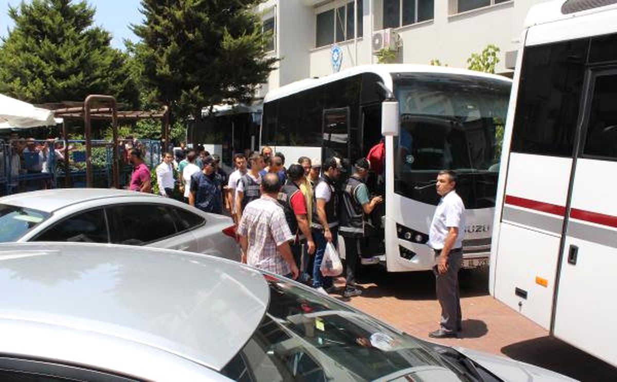 Serbest Bırakılan 6 Hakim ve Savcı Tekrar Gözaltında