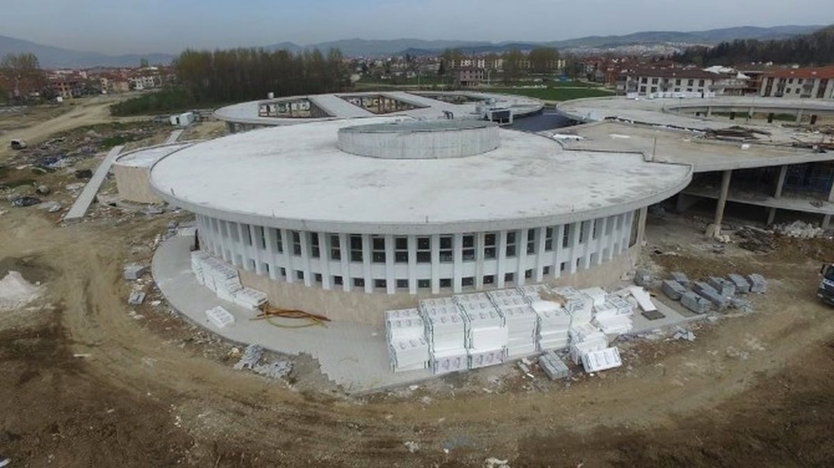 Terminalde Asfaltlama Çalışması