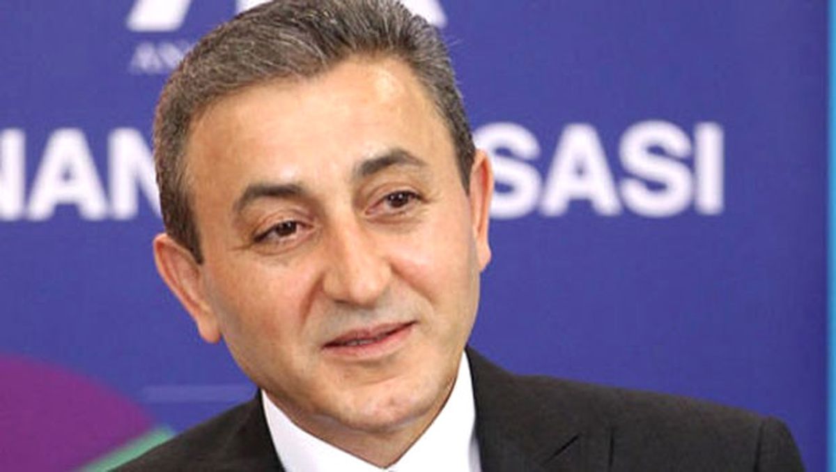 Türk Hocadan Düşük Faiz Uyarısı