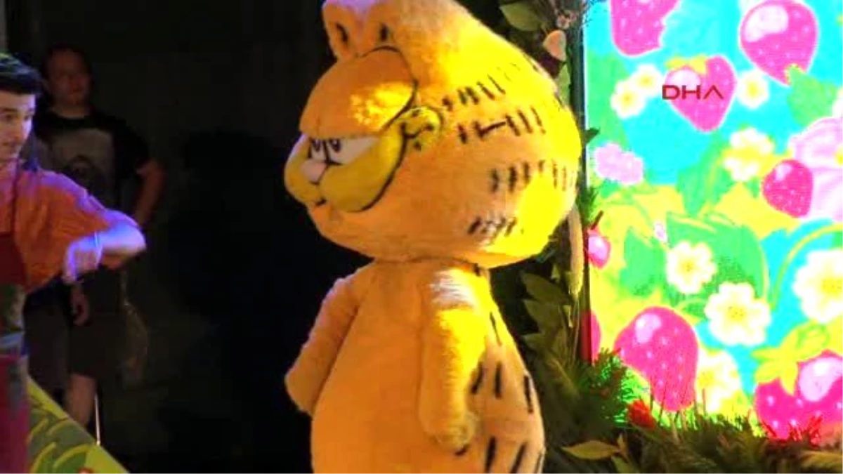 Antalya En Tembel Kedi Garfield, Müzikal Şovuyla Expo 2016\'da