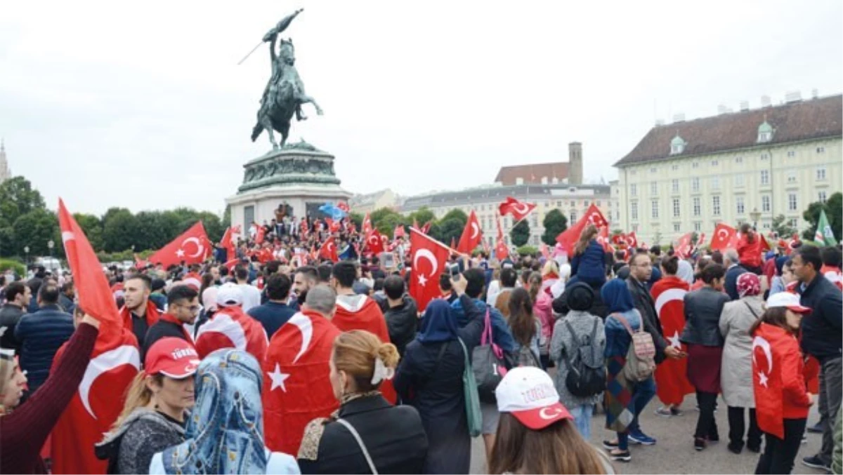 Avusturya Türkiye Büyükelçisinden Bilgi İstedi