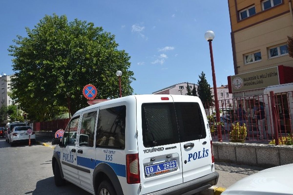 Balıkesir Milli Eğitim\'de 402 Kişi Görevden Alındı