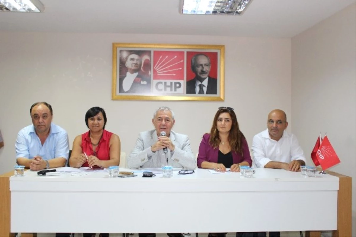 CHP\'li Başkanlar İzmir\'de Demokrasi Mitingi Öncesi Toplandı