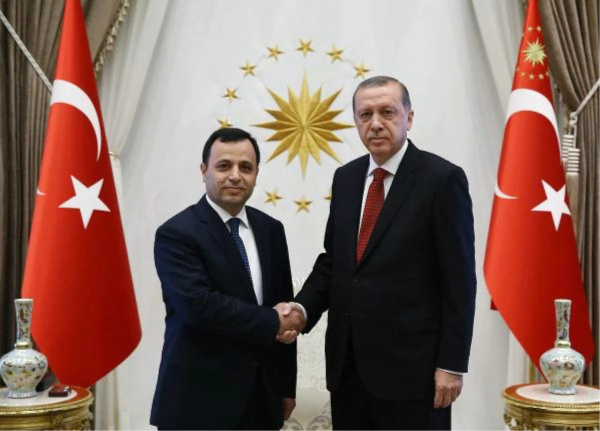 Cumhurbaşkanı Erdoğan, Aym Başkanı Arslan\'la Görüştü