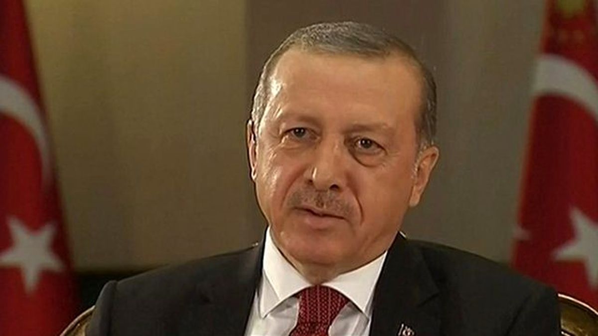 Cumhurbaşkanı Erdoğan, Darbe Girişimini Anlatırken Gözyaşlarına Hakim Olamadı