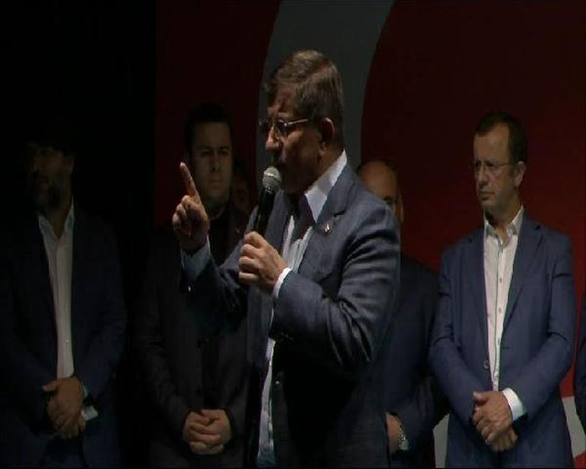Davutoğlu: Sayın Cumhurbaşkanımız Liderliğinde Mecliste Hükümette Ne Yapılması Gerekiyorsa Yapılacak