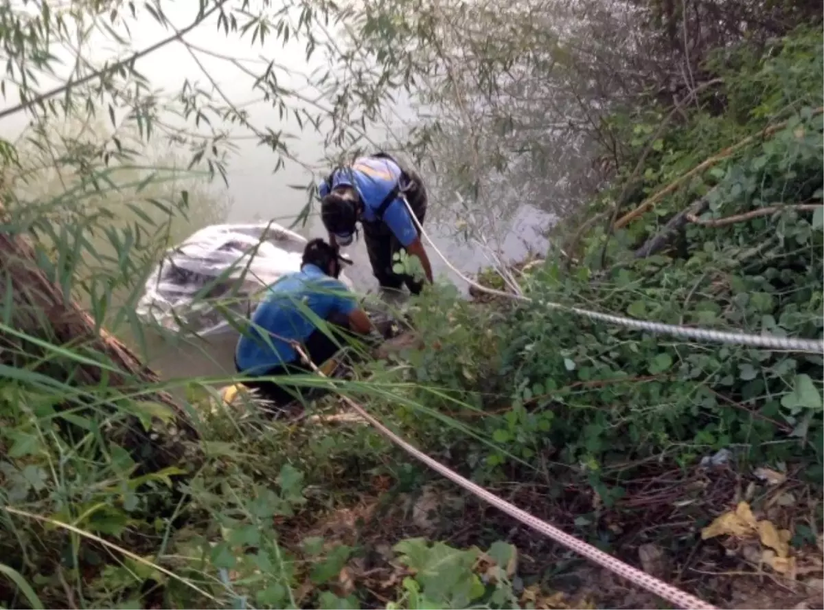 Göksu Irmağı\'nda Erkek Cesedi Bulundu