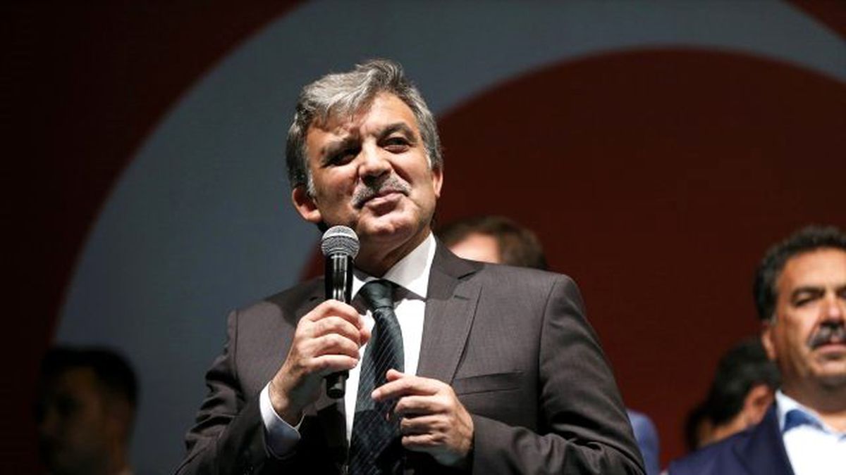 Gül ve Davutoğlu Kısıklı'da Vatandaşlarla Buluştu