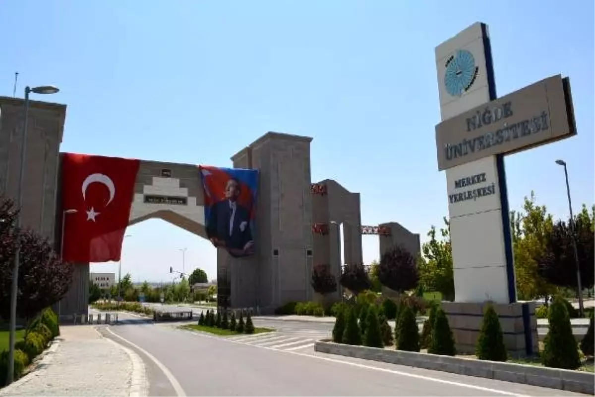 Niğde Üniversitesi\'nde 28 Kişi Açığa Alındı