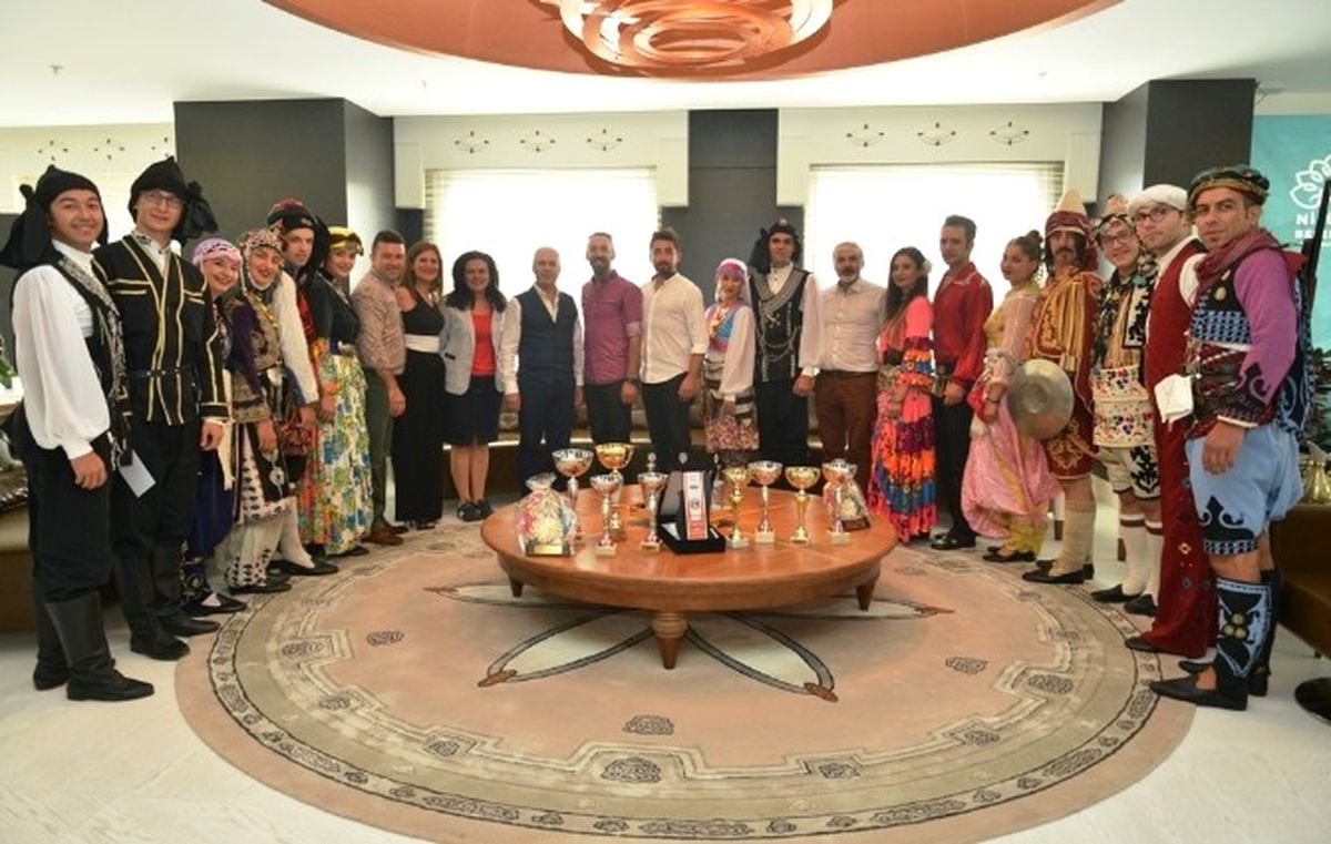 Nilüferli Folklorcular KKTC\'den Ödülle Döndü