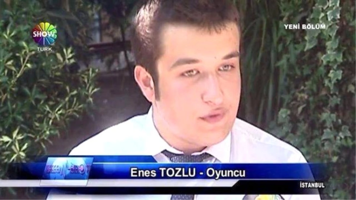 Ünlü Oyuncu Enes Tozlu Darbe\'yi kınadı