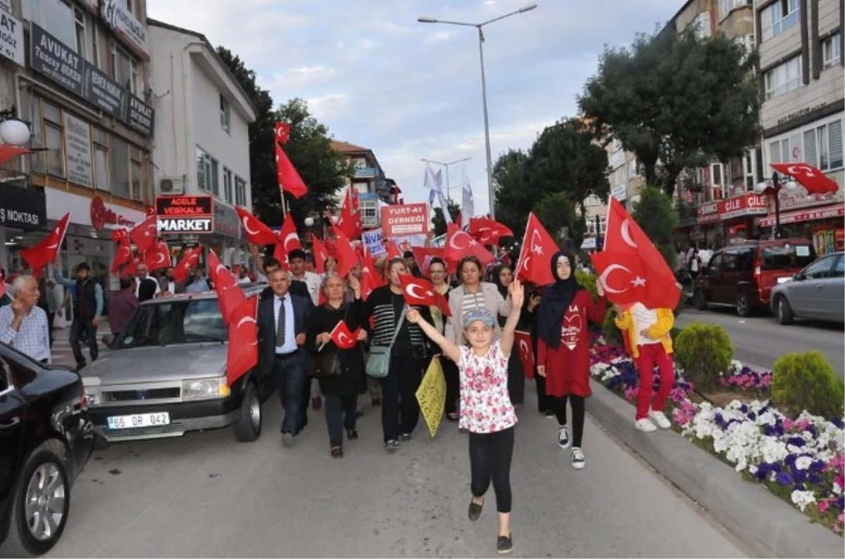 Yozgat\'ta 150 Dernekten Darbe Protestosu