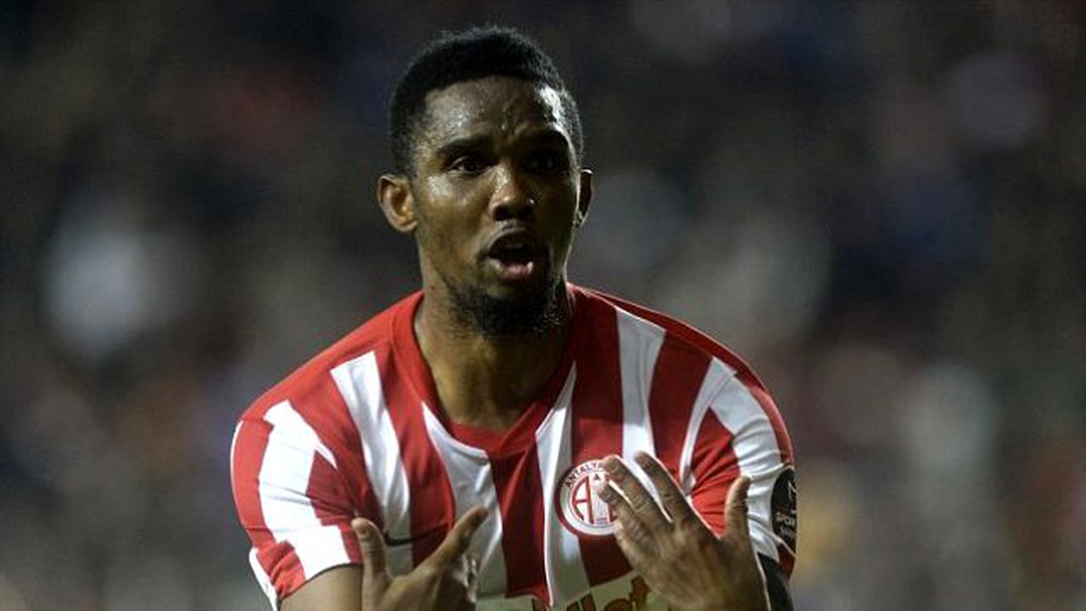 Antalyaspor Başkanı, Eto\'o\'yu Beşiktaş\'a Satabileceklerini Söyledi