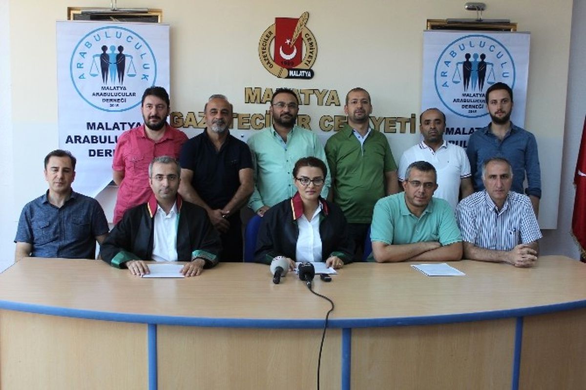 Arabucular Derneği\'nden Darbe Girişimine Tepki