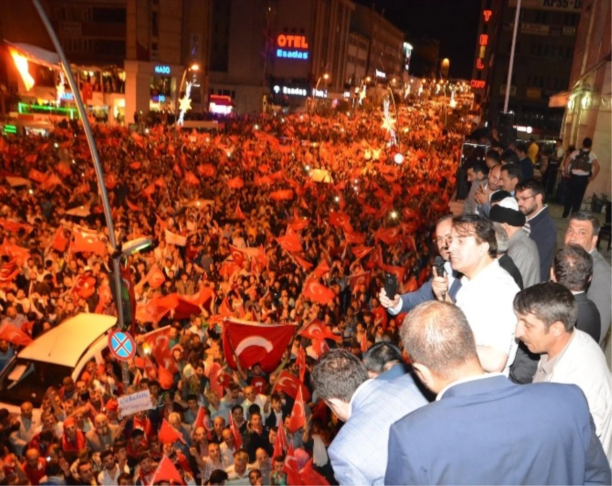 Aydemir: "15 Temmuz Direniş Ateşini Dadaşlar Yaktı!"
