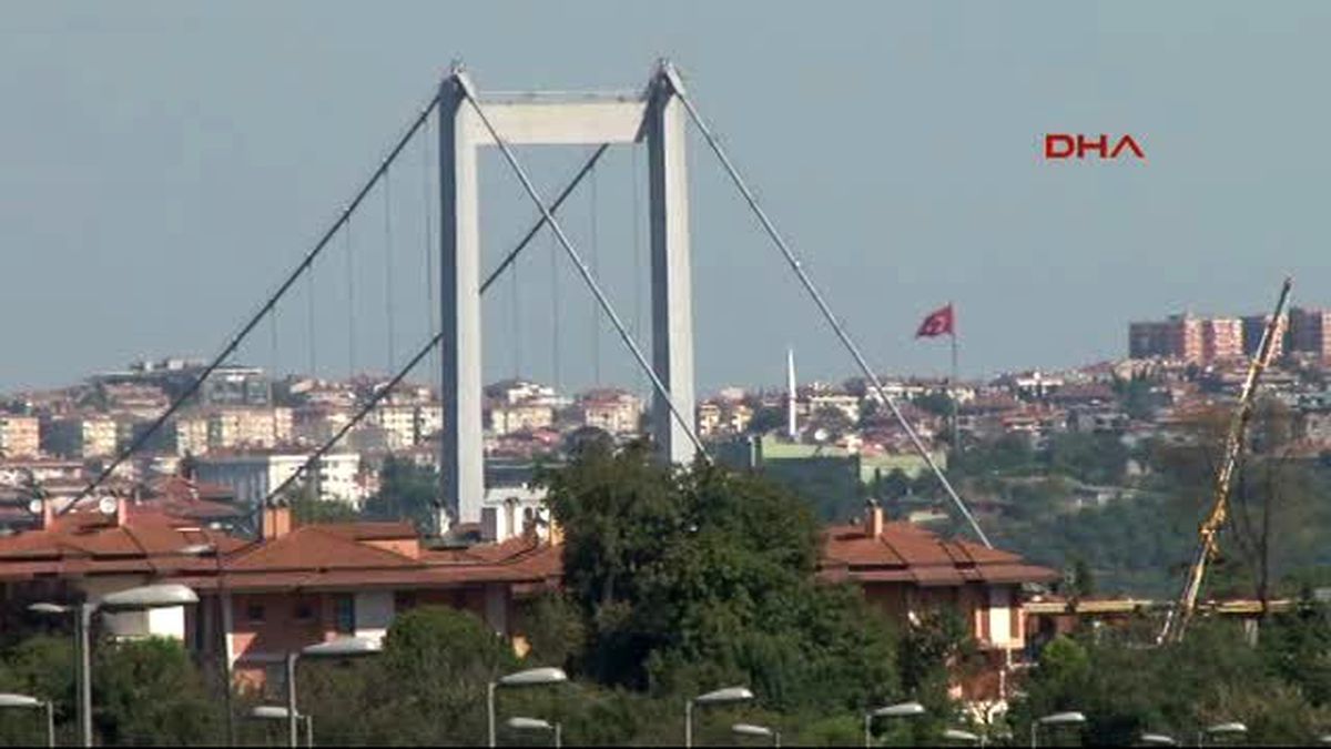 Boğaziçi Köprüsü\'nde İntihar Girişimi