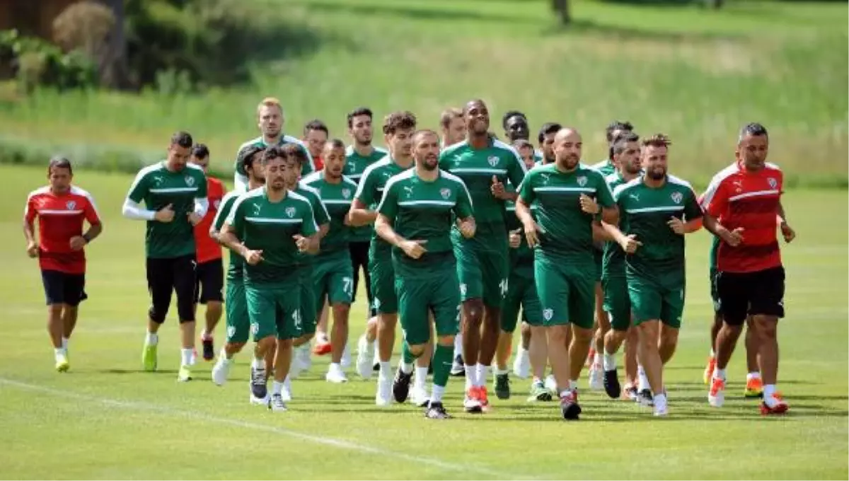 Bursaspor\'da Hafif Çalışma