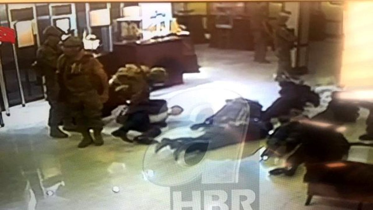 Düğünde Rehin Alınan Generallerin Görüntüleri Ortaya Çıktı