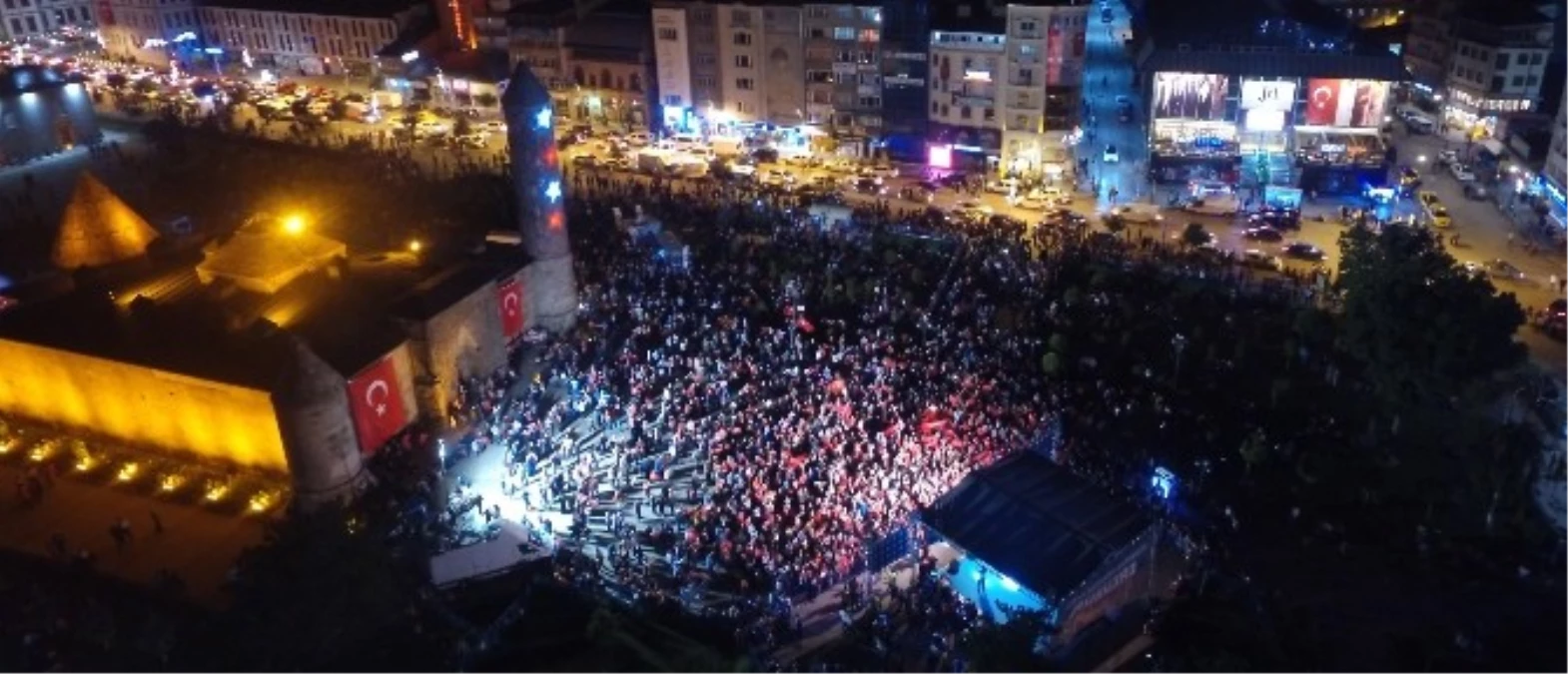 Erzurum\'da Demokrasi Nöbetinde 7. Gün