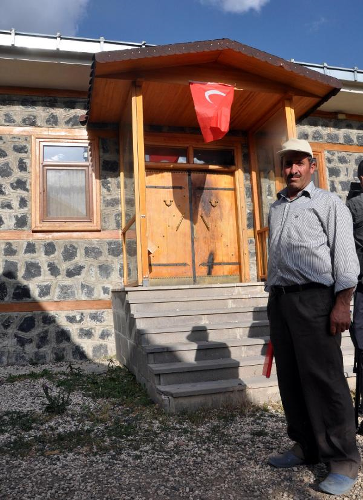Fethullah Gülen\'in Doğduğu Korucuk\'taki Evi Yakılmak İstendi