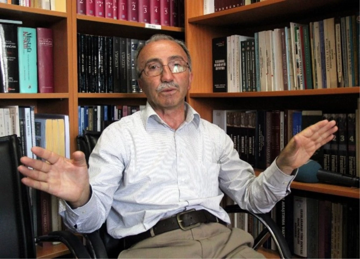 Prof. Dr. Mustafa Keskin: "15 Temmuz Tesadüfen Belirlenmiş Bir Tarih Değildir"