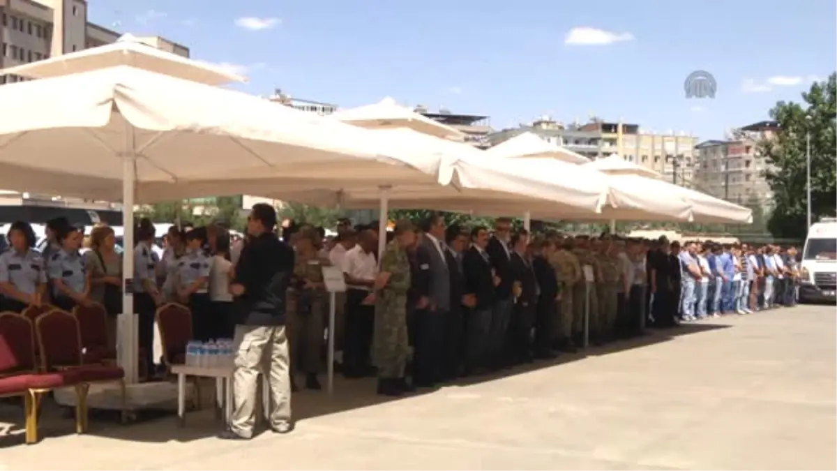 Şehit Polis Memurları İçin Tören (1)