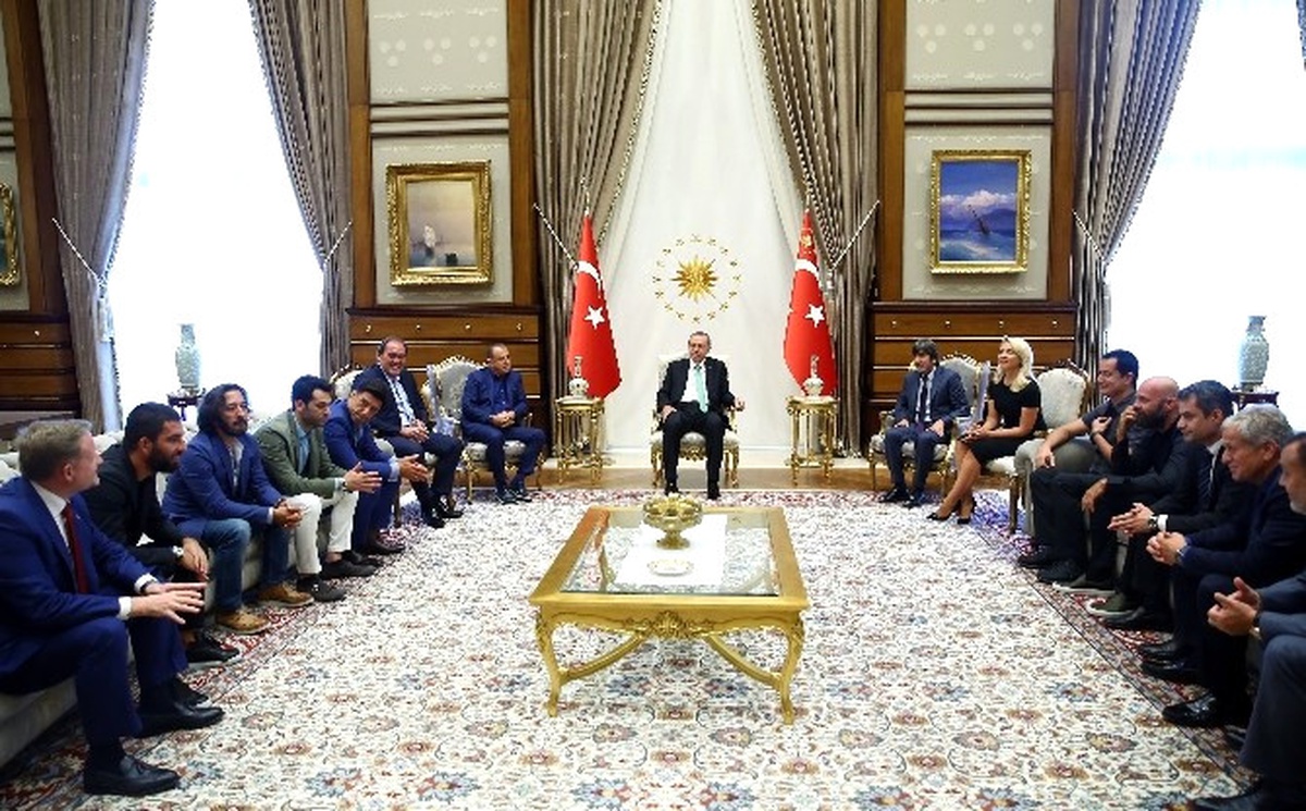 Spor ve Sanat Camiasından Cumhurbaşkanı Erdoğan\'a Ziyaret