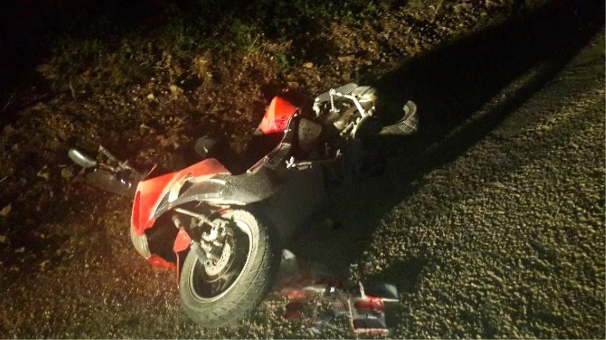 Çaldığı Motosikletle Kaza Yaptı, Hayatını Kurtaran Vatandaşlara Tepki Gösterdi