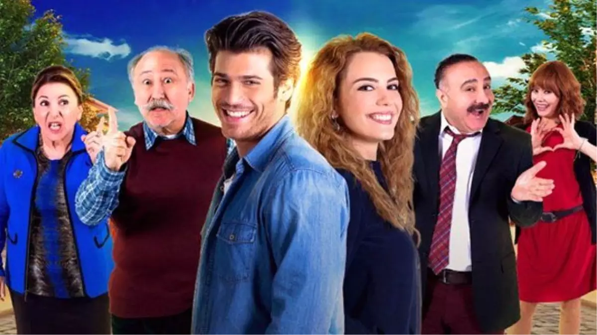 "Hangimiz Sevmedik" Ekibi Tek Bir Ağızdan \'Darbeye Hayır\' Dedi