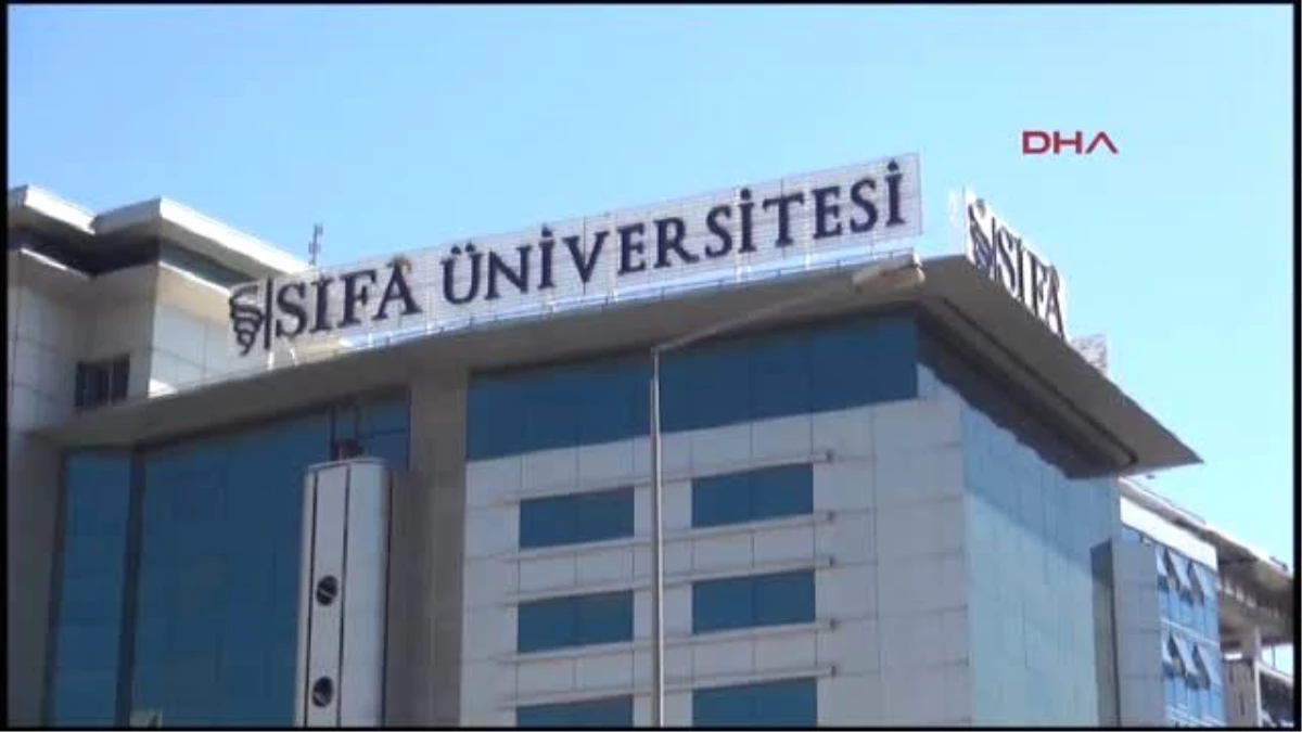 İzmir\'de 3 Üniversite ile 41 Özel Okul Kapatıldı