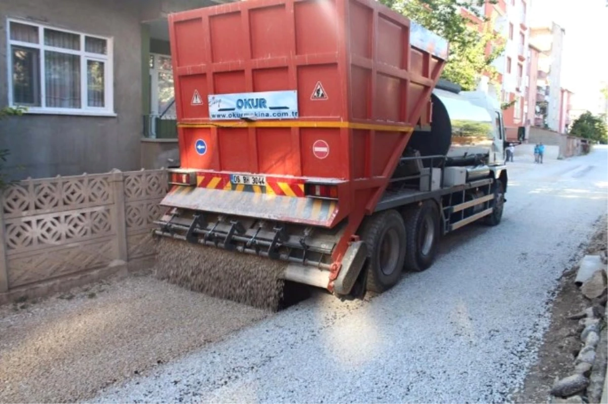 Sungurlu Belediyesi Asfalt Çalışmalarına Başladı
