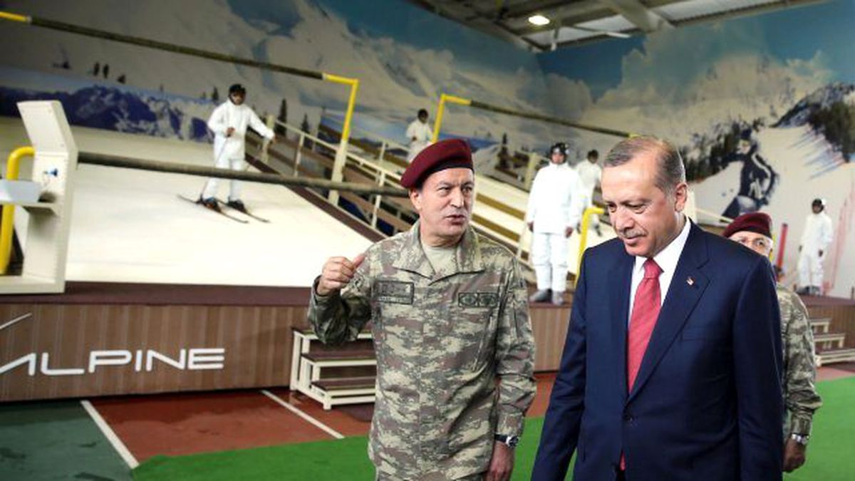 YAŞ Bir Hafta Öne Çekildi! TSK Yeniden Yapılanacak