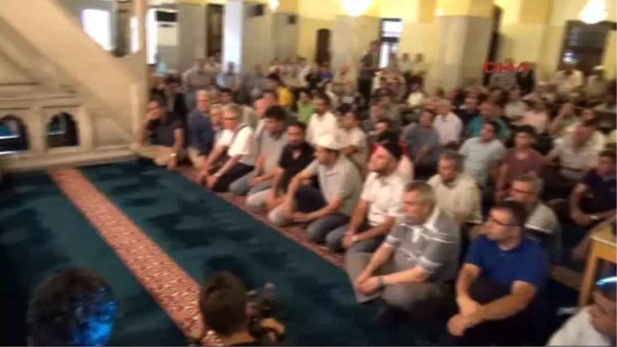 Zonguldak Yrd. Doç. Dr. Harun Savut: Çocuklarımıza Yeni Bir Din Öğretildi