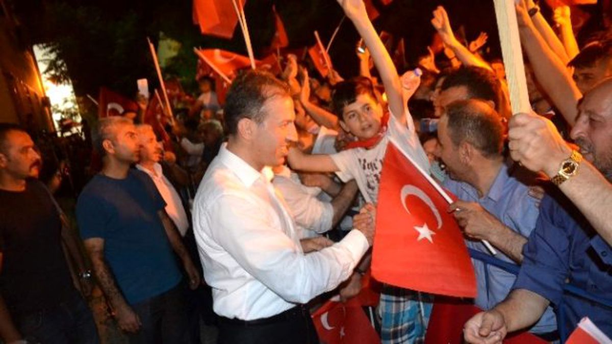 AK Parti Genel Başkan Yardımcısı Aktay, "Bu Saatten Sonra Yaşayacakları Her Süre Onlar İçin İdam...