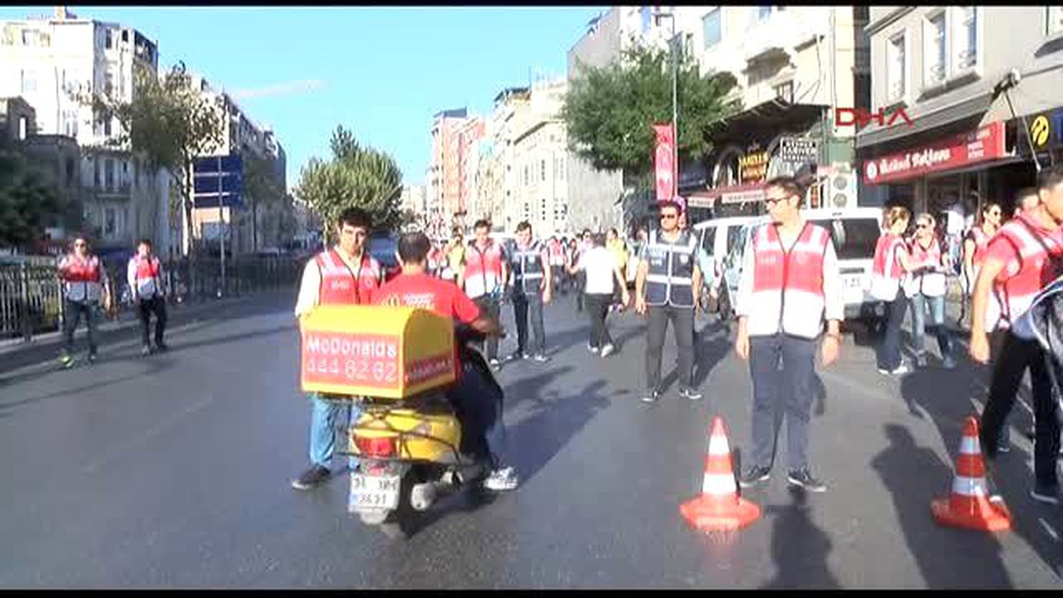 Dha İstanbul - Taksim\'e Çıkan Yollarda Denetim