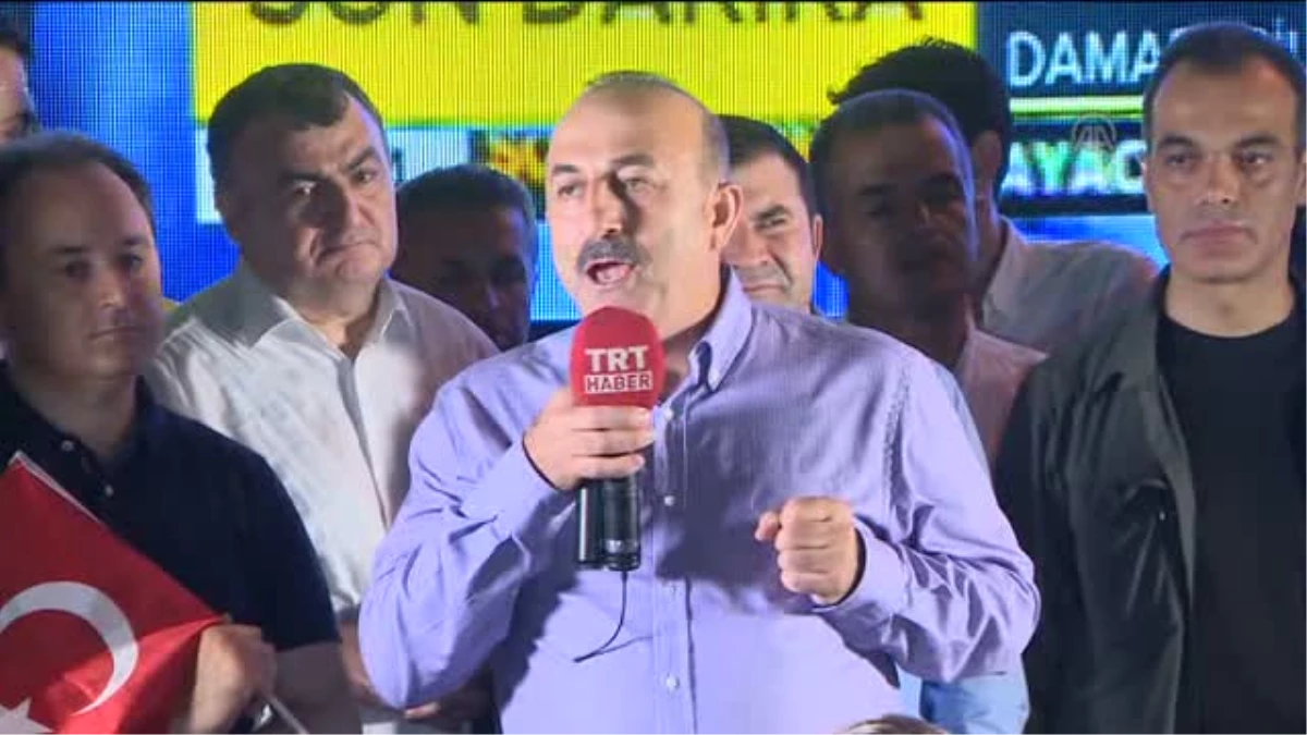 Dışişleri Bakanı Çavuşoğlu: "Fareler Gibi Oraya Saklandılar"