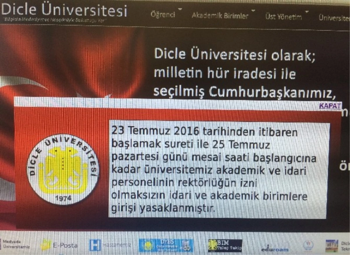 Dü\'ye İdari ve Akademik Personelinin Girişi Yasaklandı