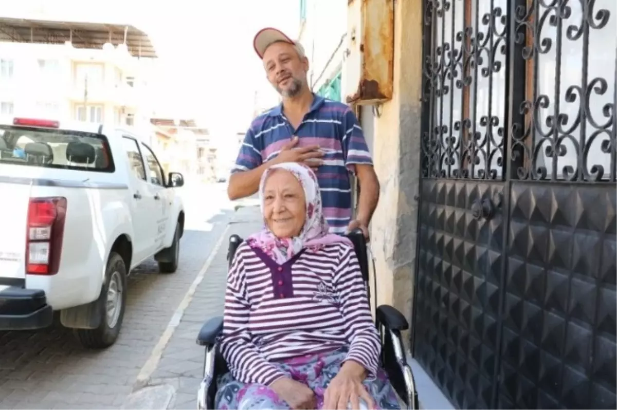 Manisa Büyükşehir, Ayşe Teyzenin Yüzünü Güldürdü