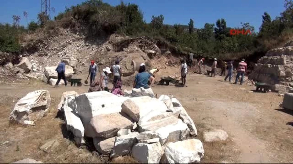 Balıkesir Kyzikos Antik Kenti\'nde 11\'nci Yıl Kazıları Başladı