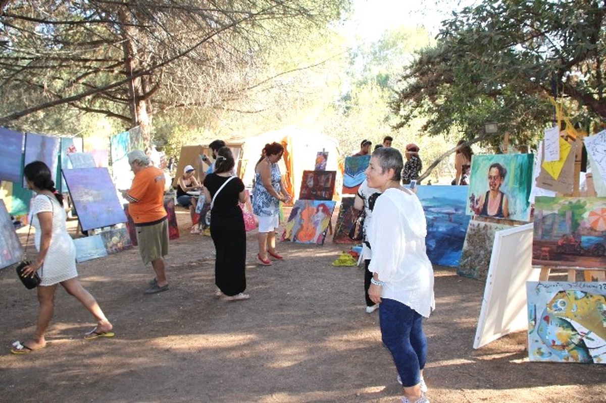 Didim\'de Resim Çalıştayı Katılımcıları Belgelerini Aldı